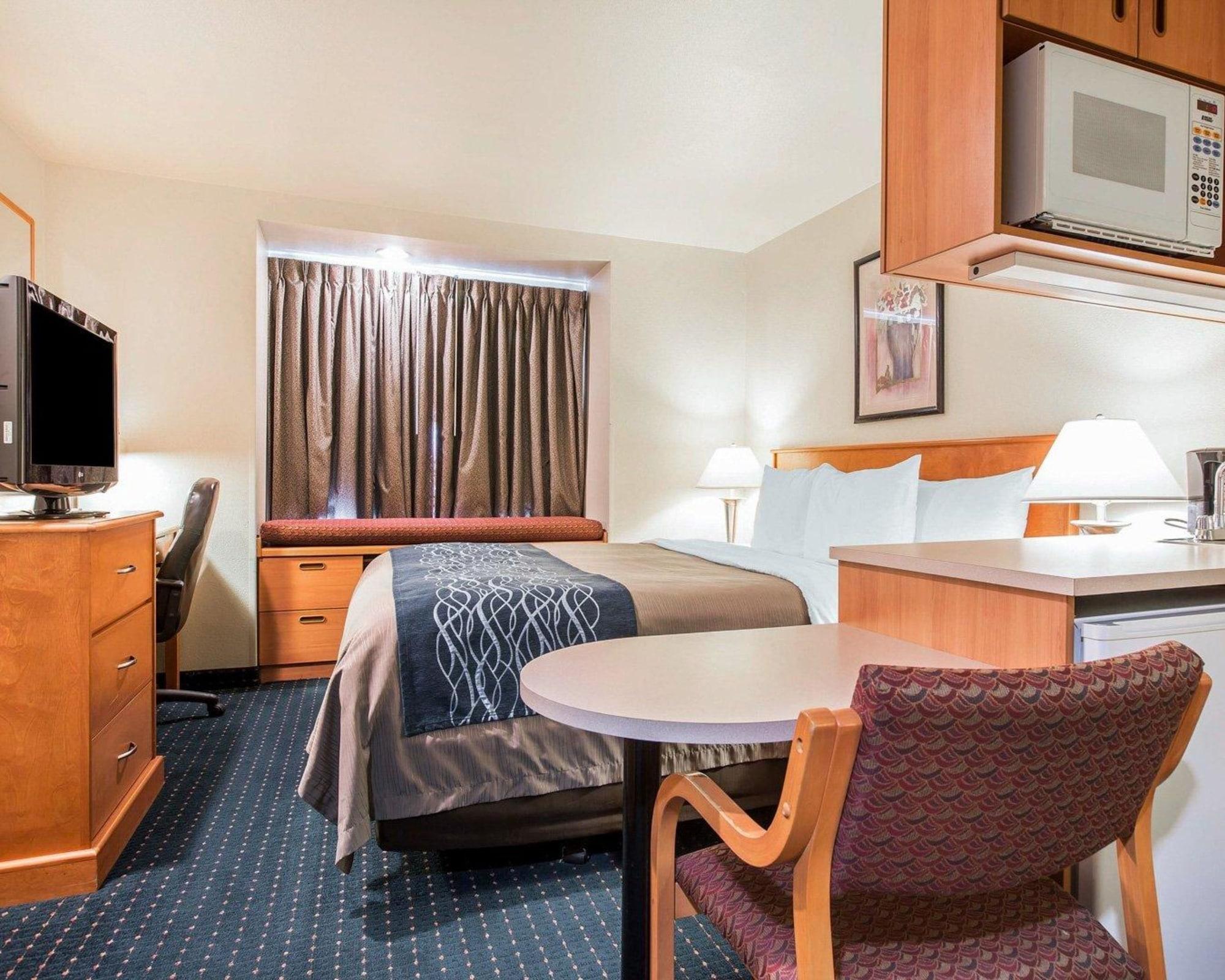 Comfort Inn & Suites Салинас Экстерьер фото