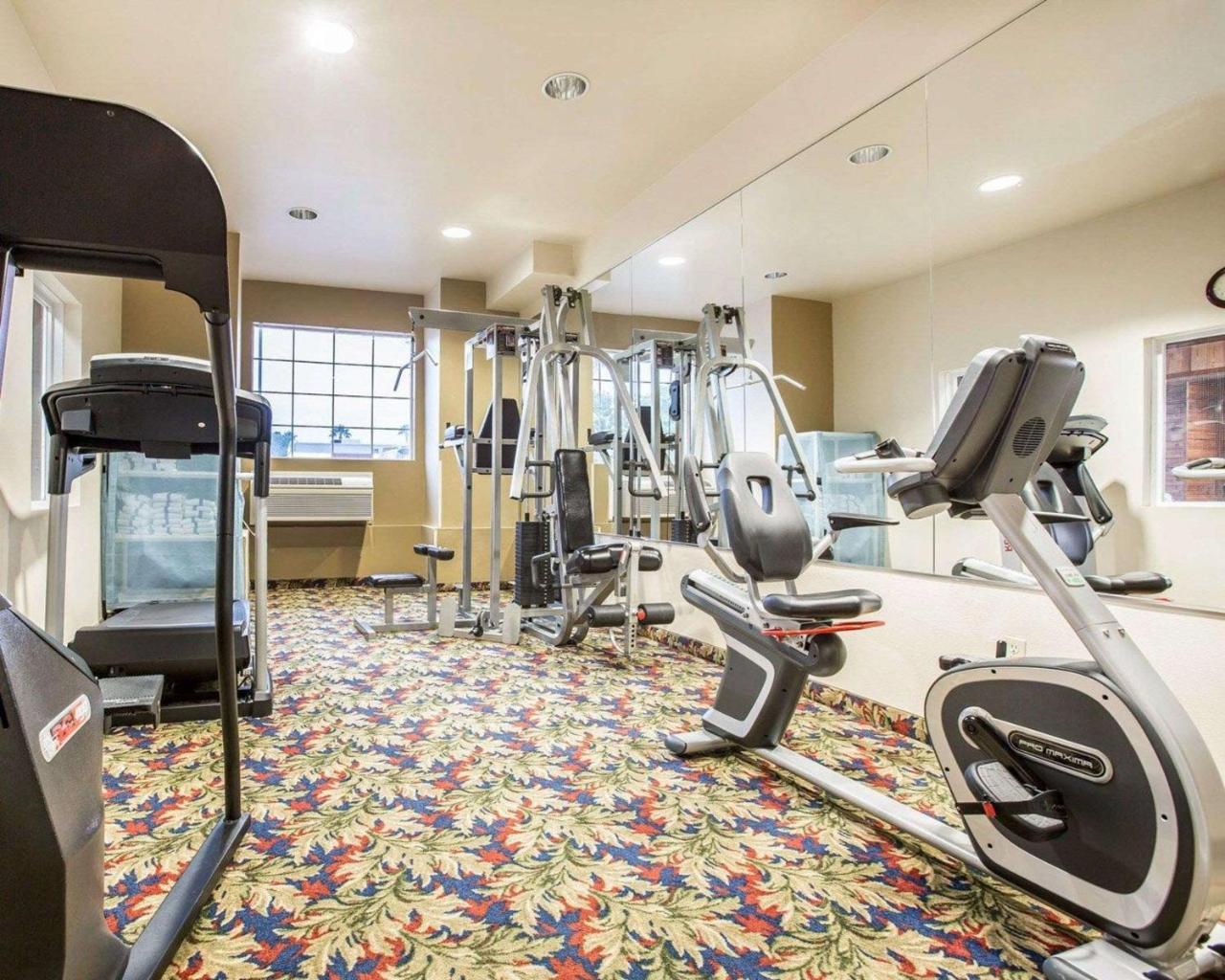 Comfort Inn & Suites Салинас Экстерьер фото
